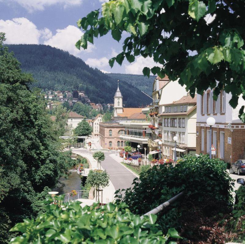 Hotel Traube Бад-Вильдбад Экстерьер фото