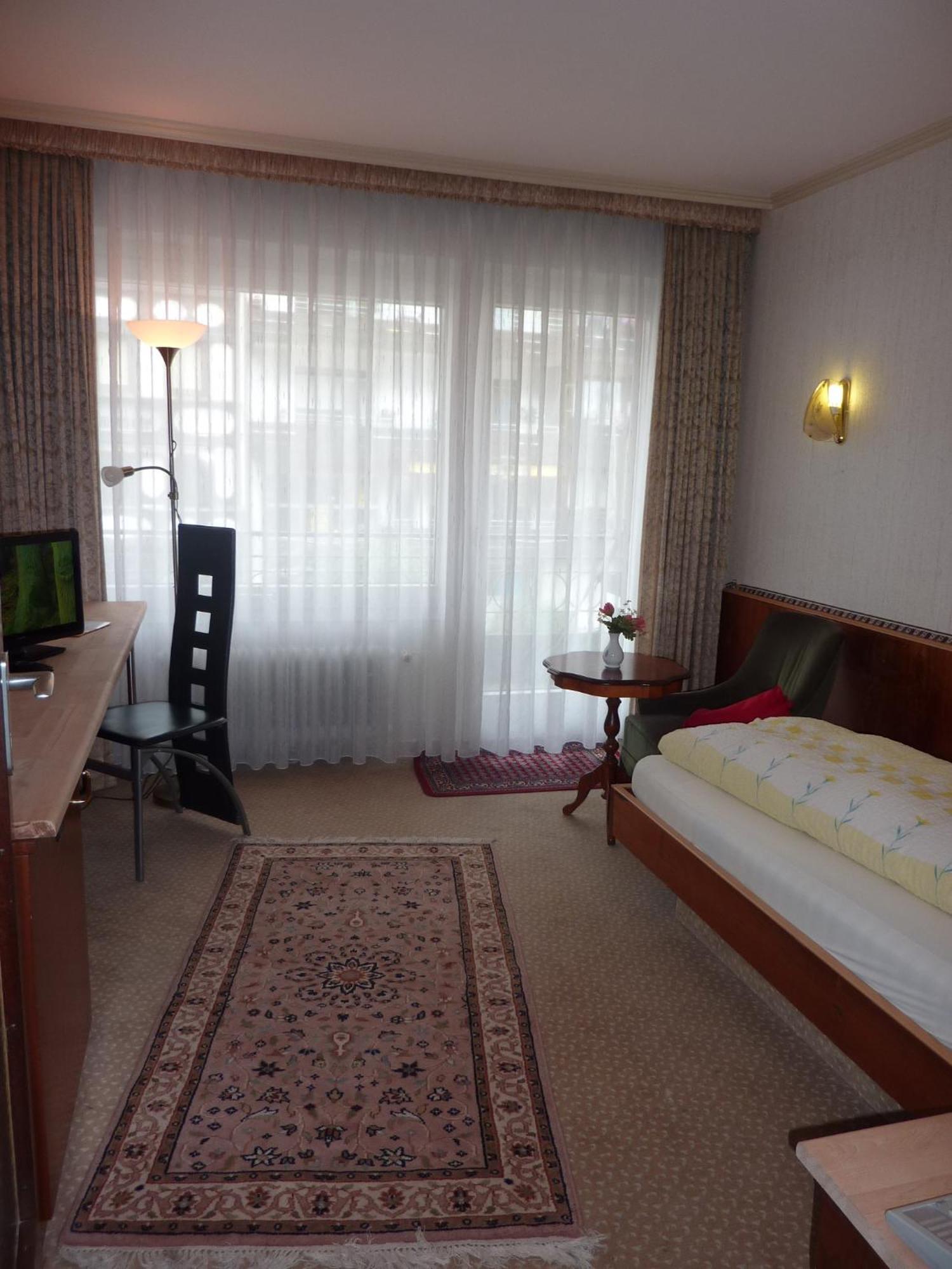 Hotel Traube Бад-Вильдбад Экстерьер фото